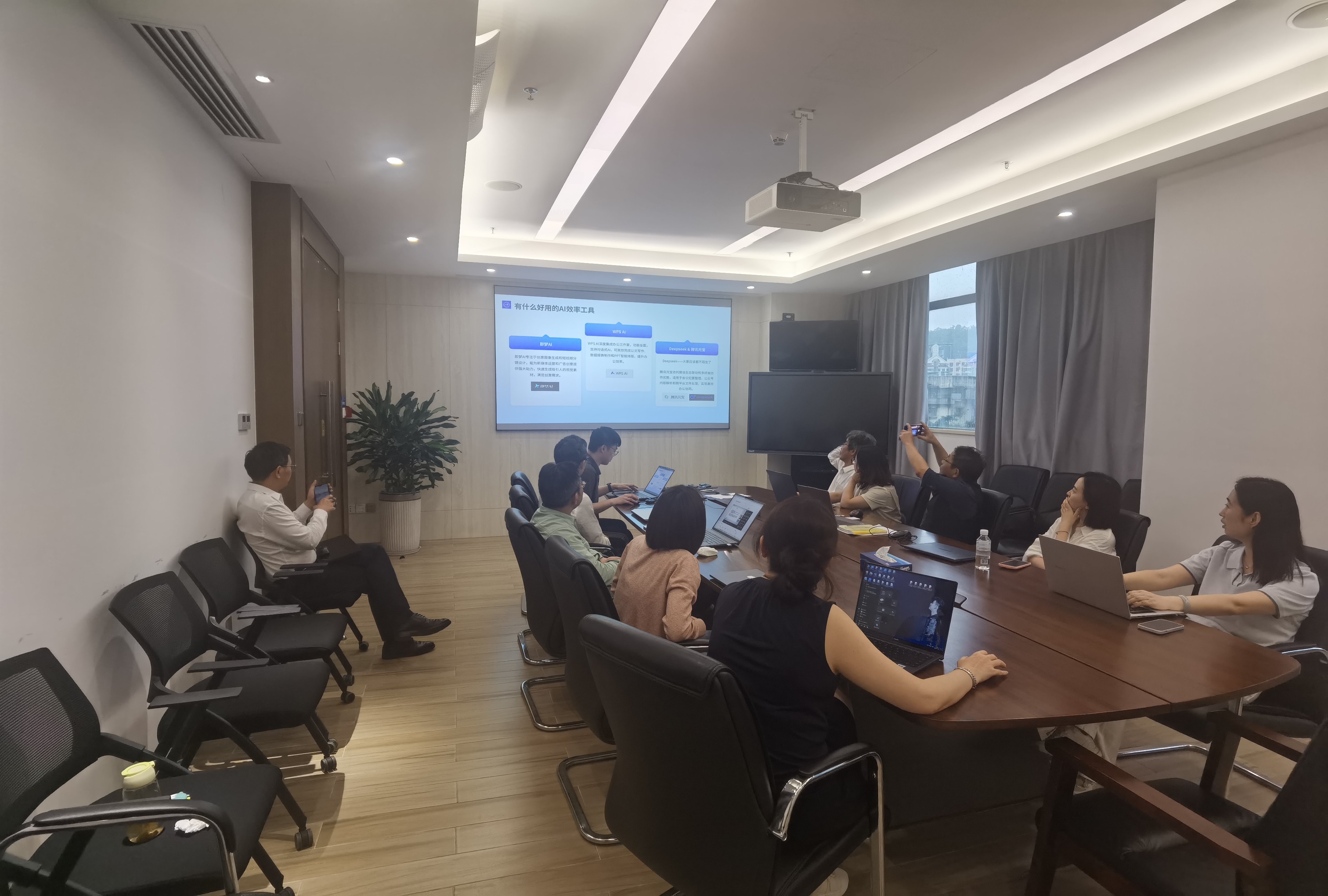AI辦公分享會照片.jpg